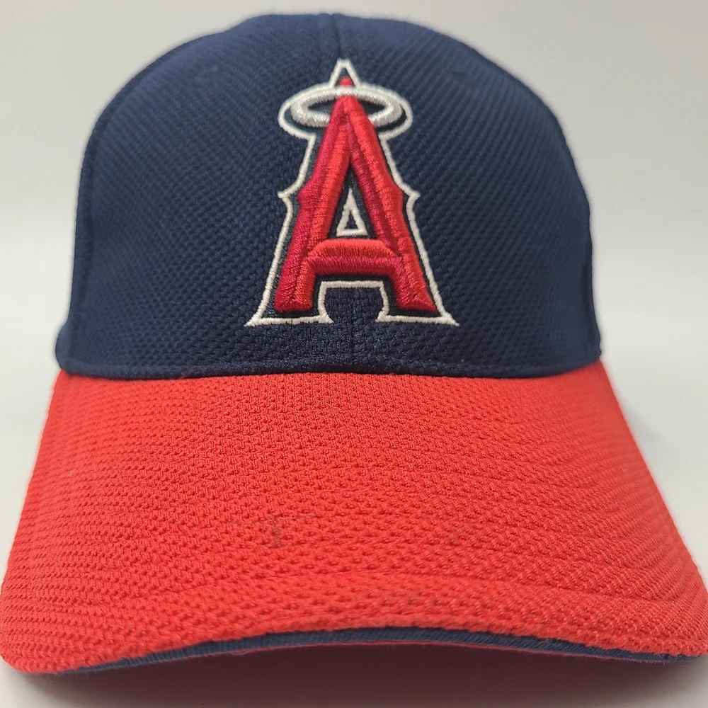 Los Angeles Angels Hat Fitted‎ M-L New Era 39Thirty Blue Red MLB Baseball Men